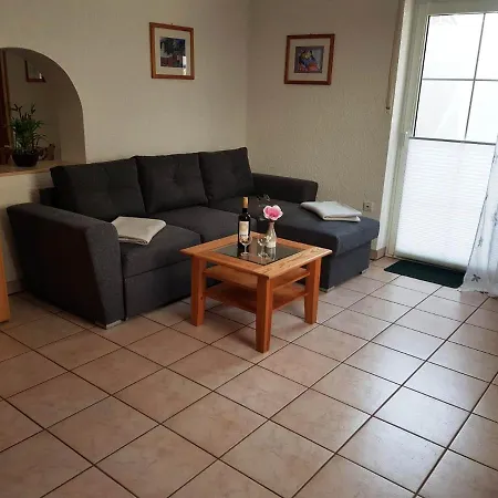 Haus Hibiskus Сasa de vacaciones Keszthely