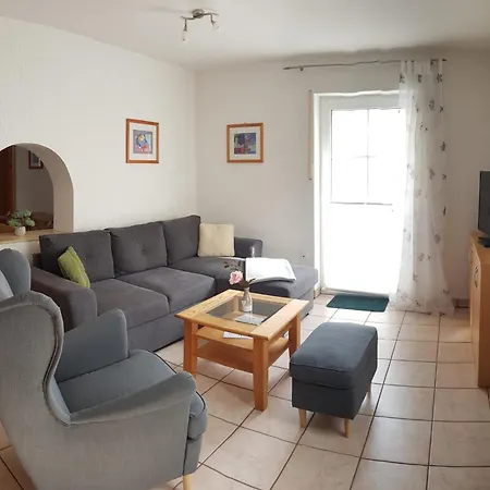 Holiday home Haus Hibiskus